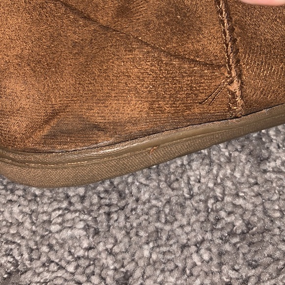 brown boots - Picture 9 of 12